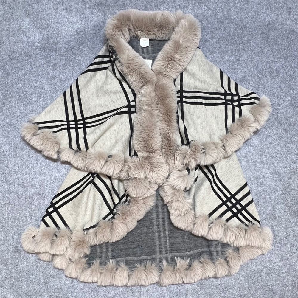 Northern Angel NWT Faux Fur Trim Plaid Cape Tan Black Gray L/XL Cozy Chic